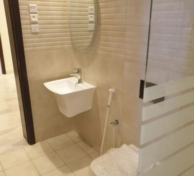 imgi_43_2000_63bbe87050143